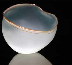 Anthias Bowl by Robert Kaindl Art Glass Artist