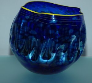 Luxury Anthias Bowls Art Glass by Robert Kaindl
